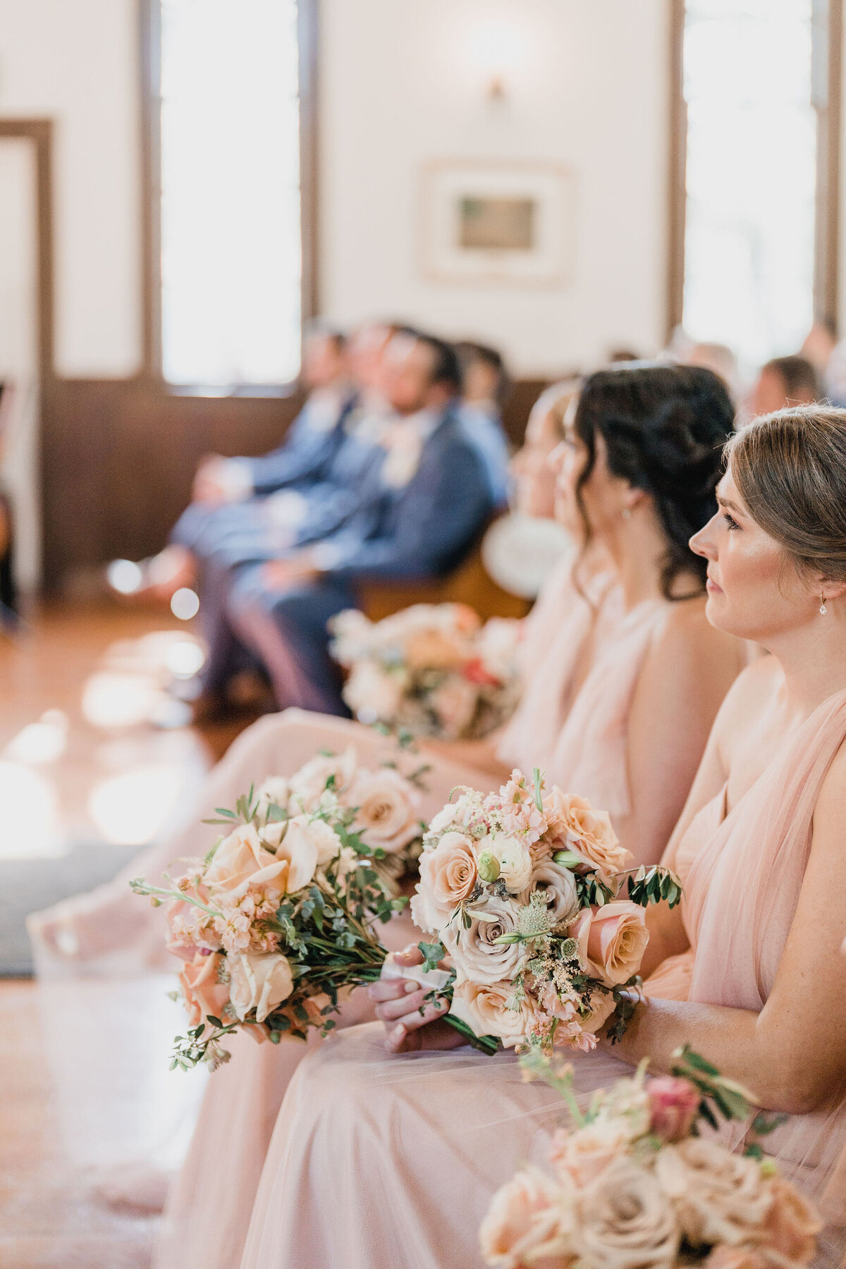 tara-tomlinson-chantilly-chic-elope-tampa-bay-historic-chapel-4