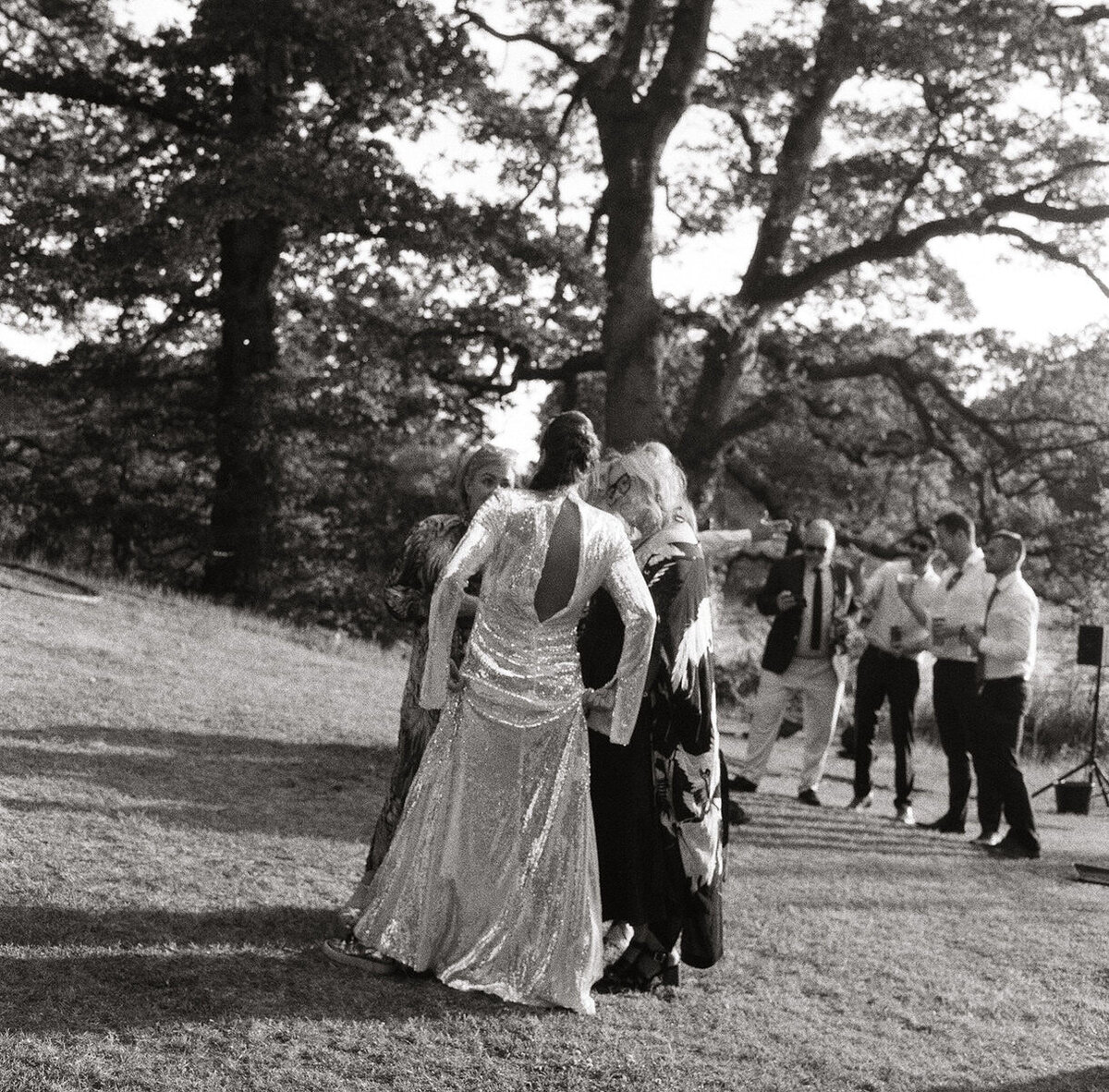film-wedding-photographer-ireland-35mm-luxury (57)