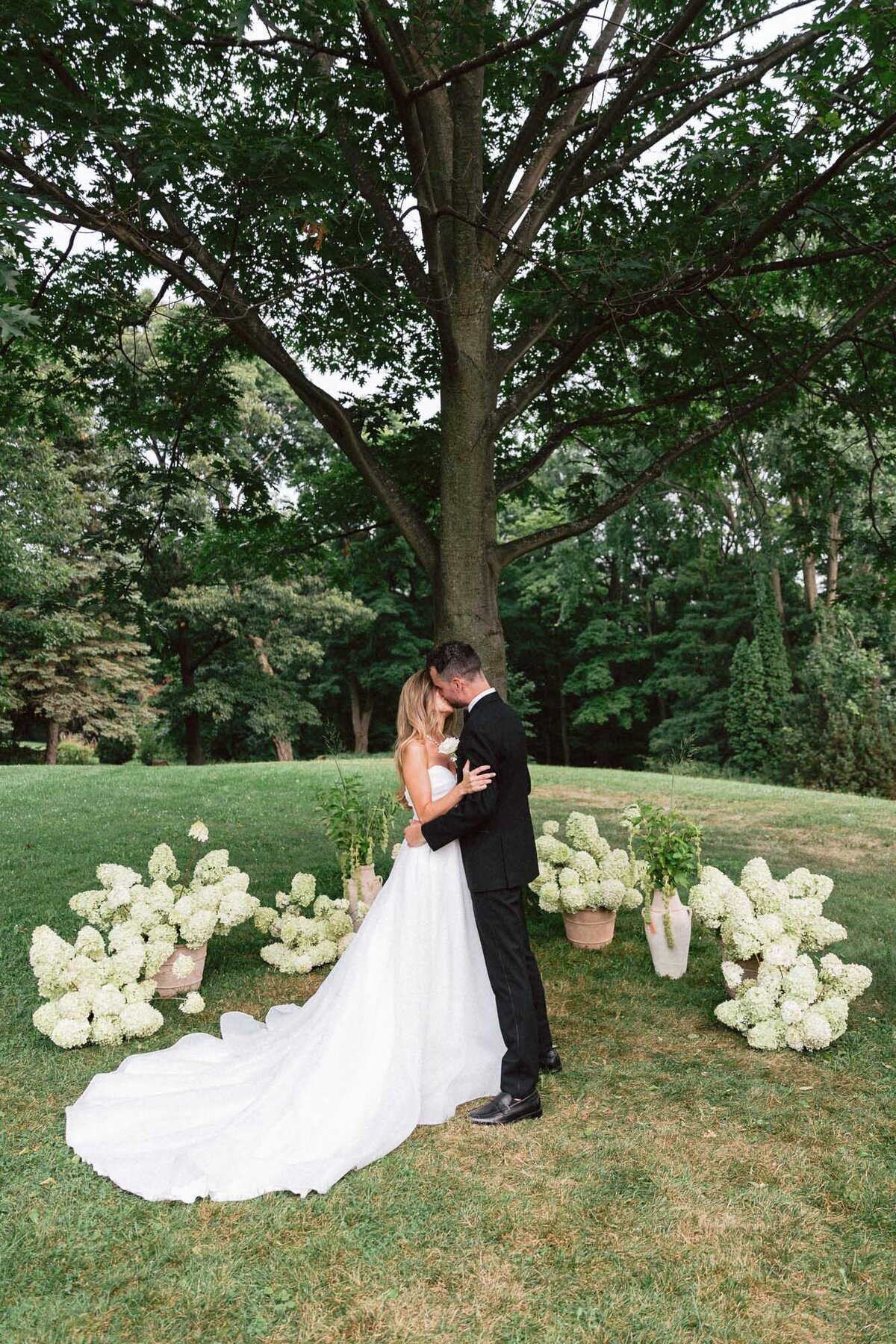 EPS-Raphaelle-Wedding-00038