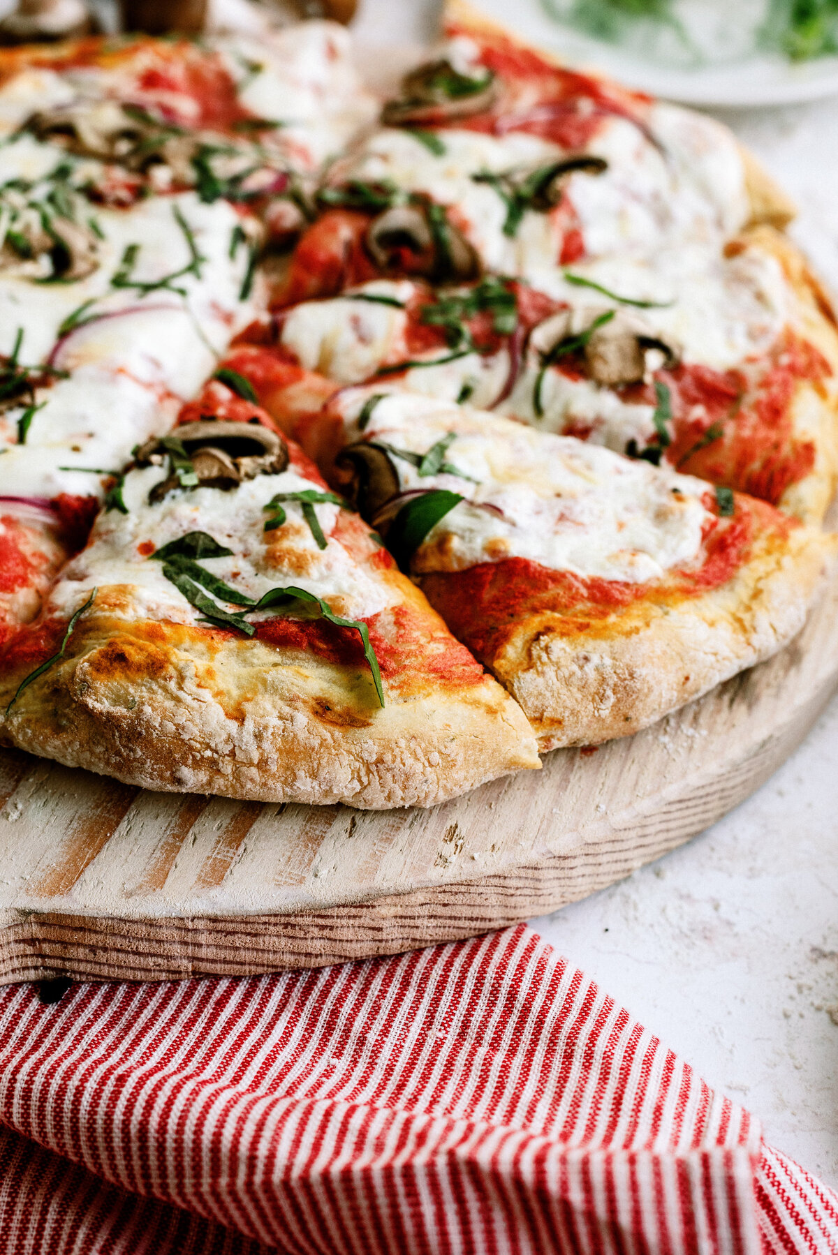 pan-pizza-crust-5651