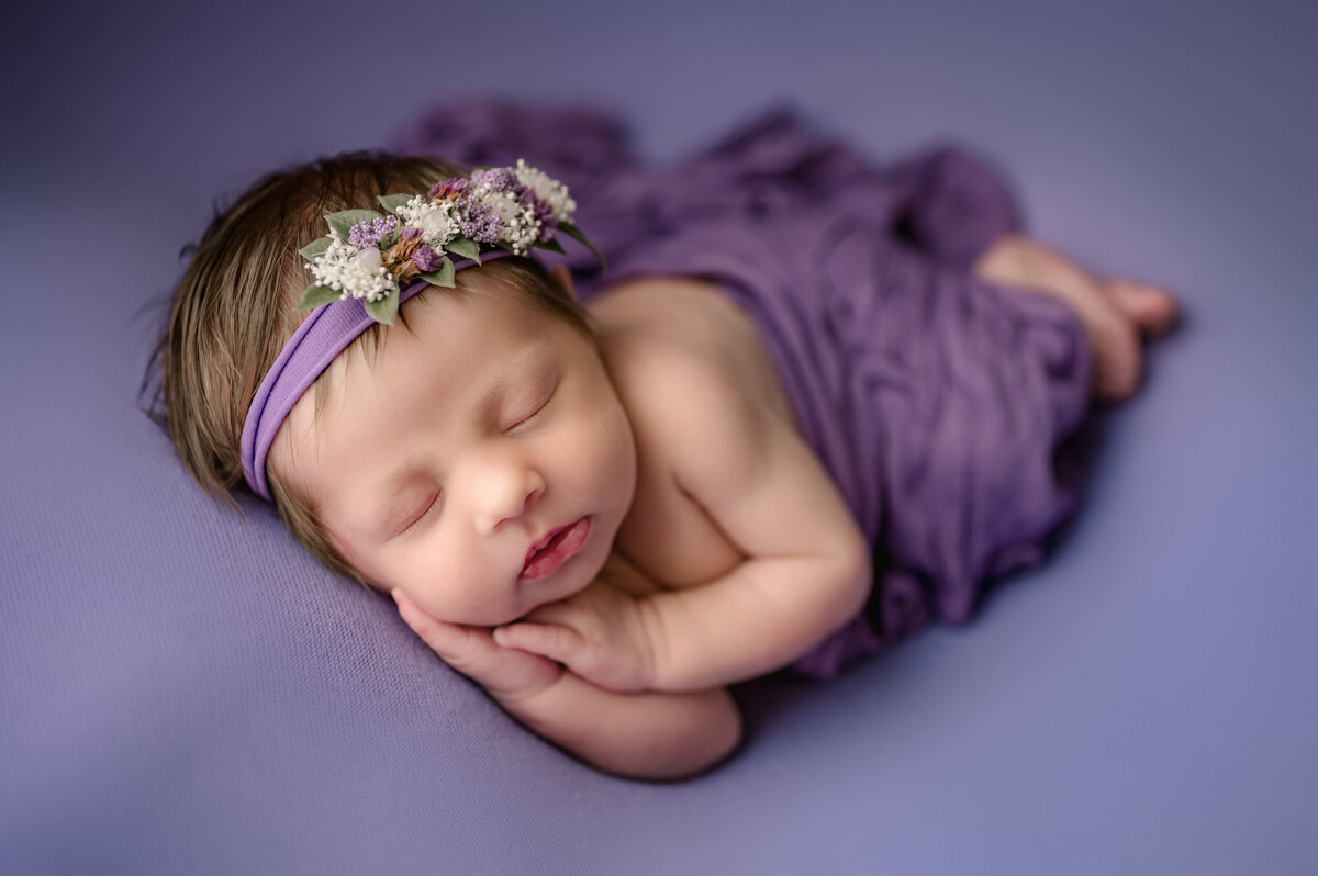 Eloise Newborn 055
