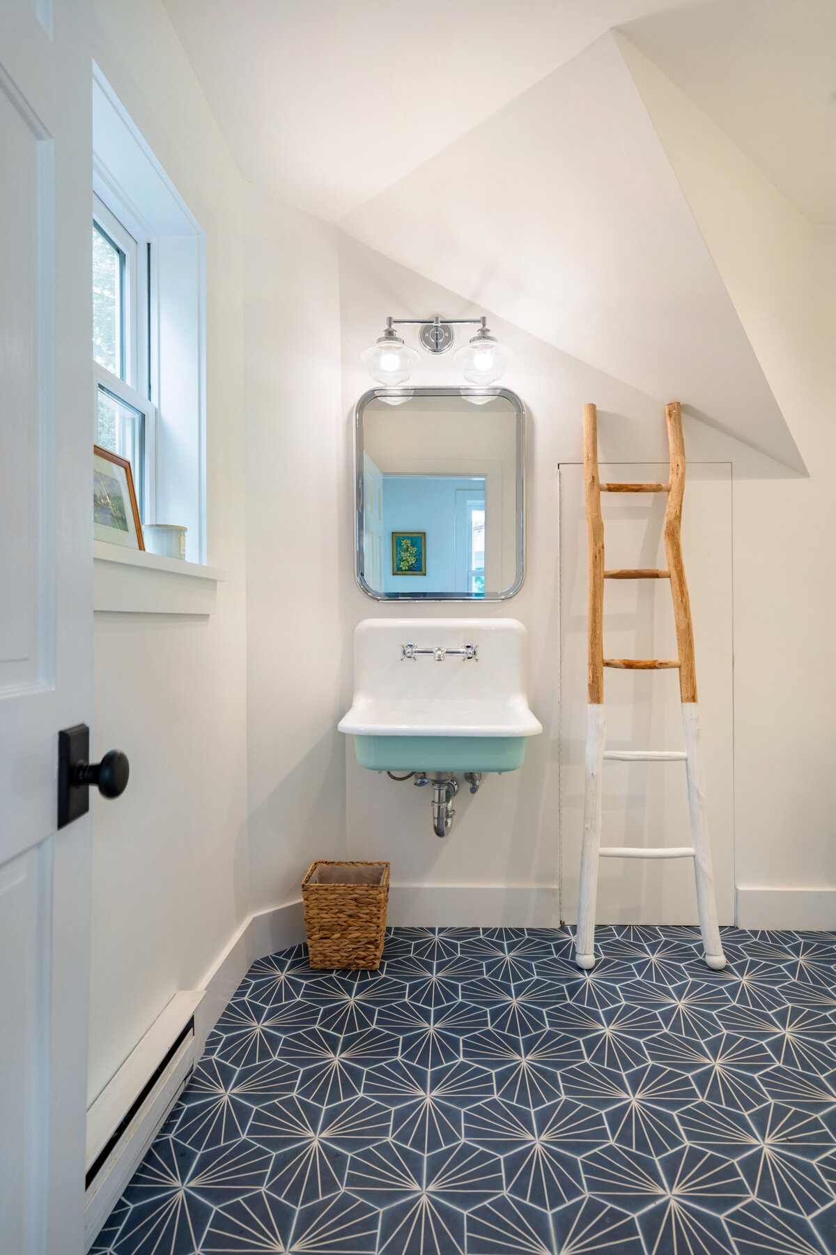 California Cool Sanctuary  | Liz Walton Home