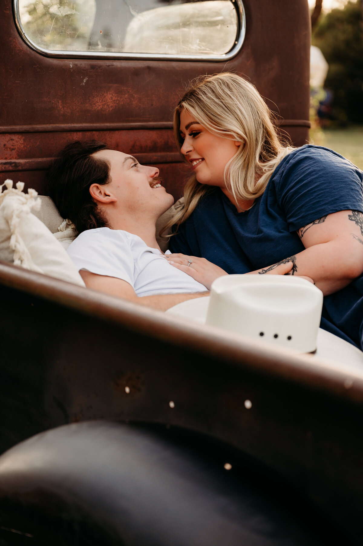 edmonton engagement photography