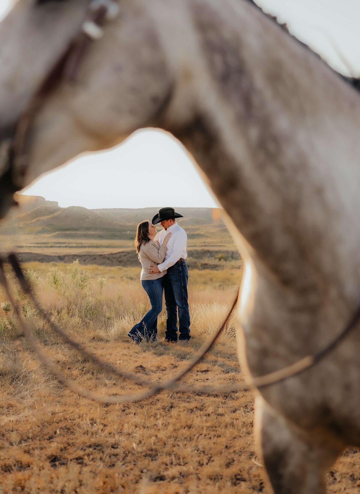 cowboy-horse-couple