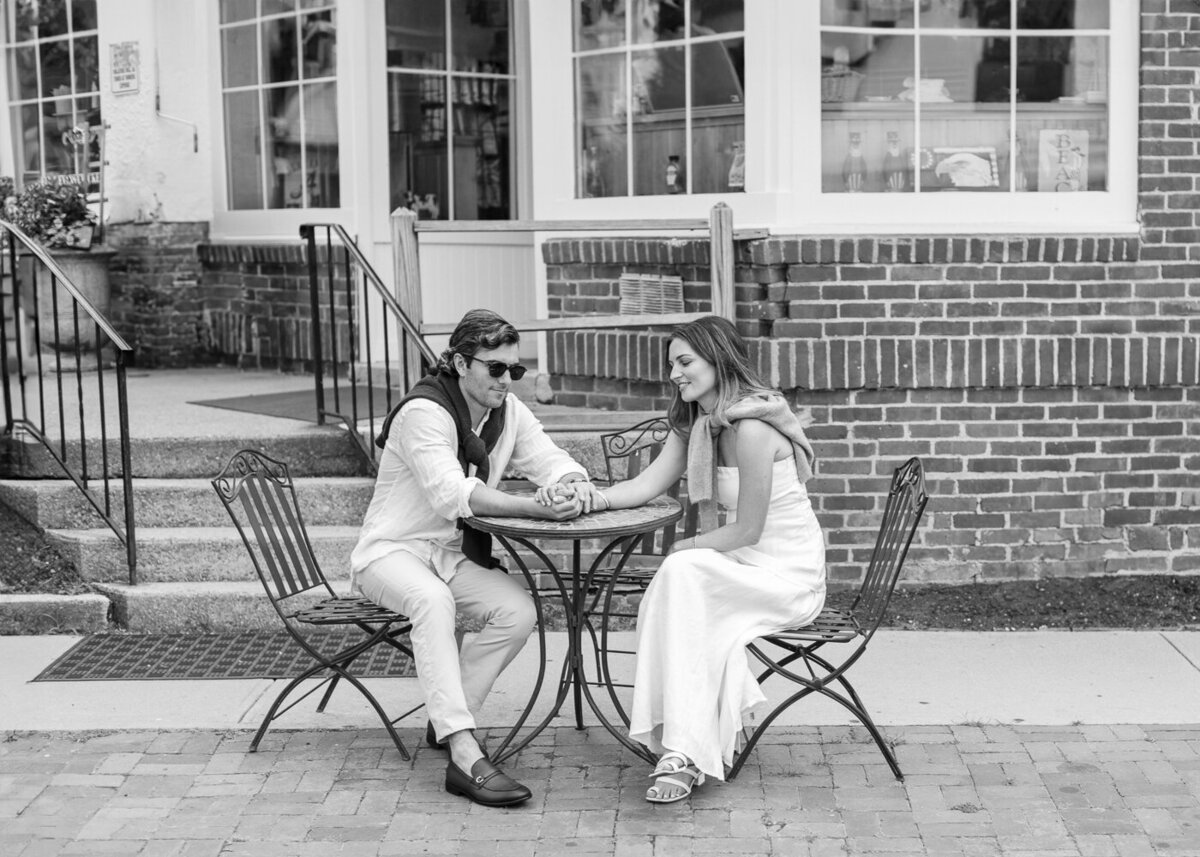 Elizabeth-Connor-Engagement-Portraits-Erin-Belles-Photography-2024-21