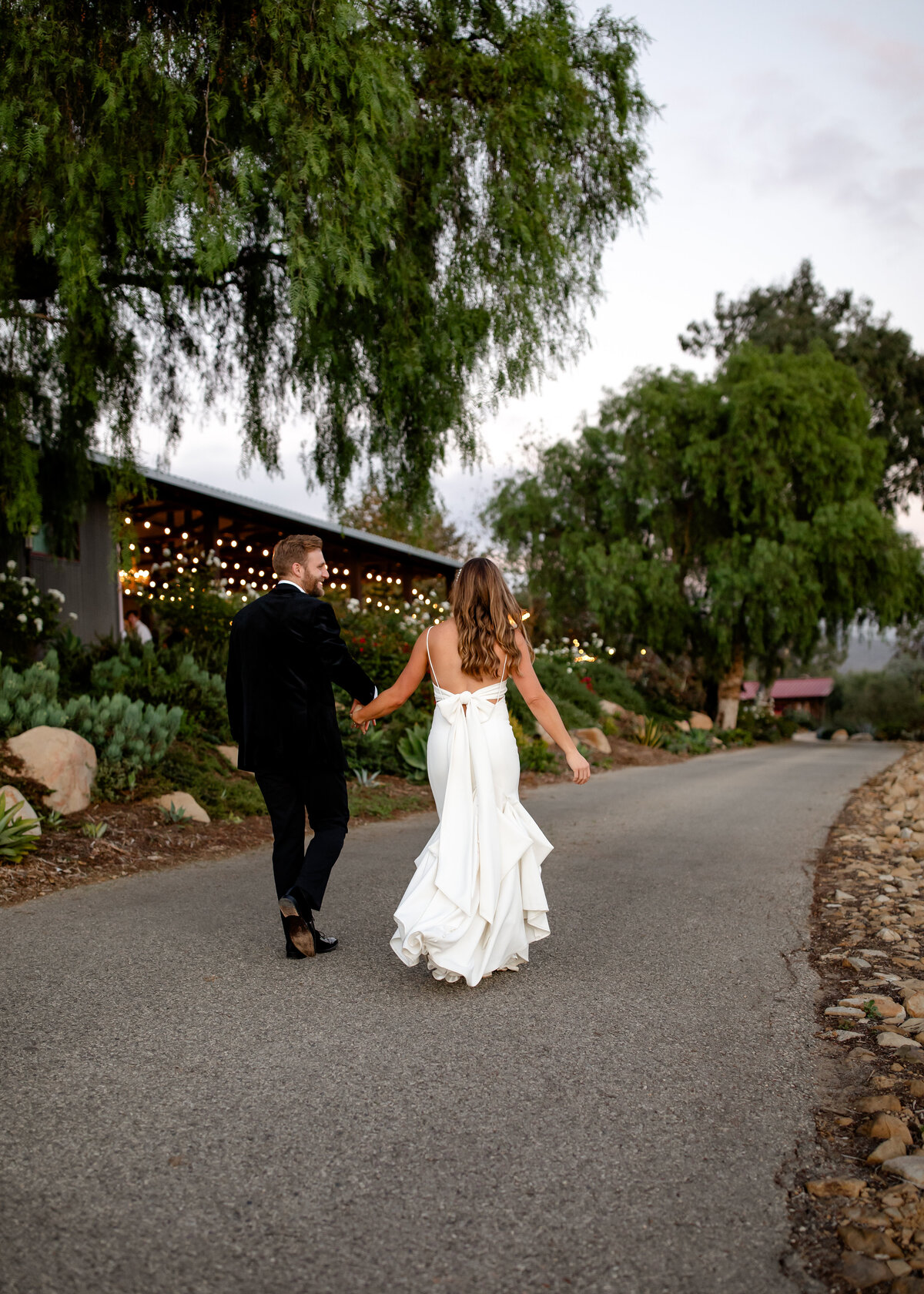 10222023_MaryBeth+BryceWedding_VenturaCA_AnjaJensenPhotography-487