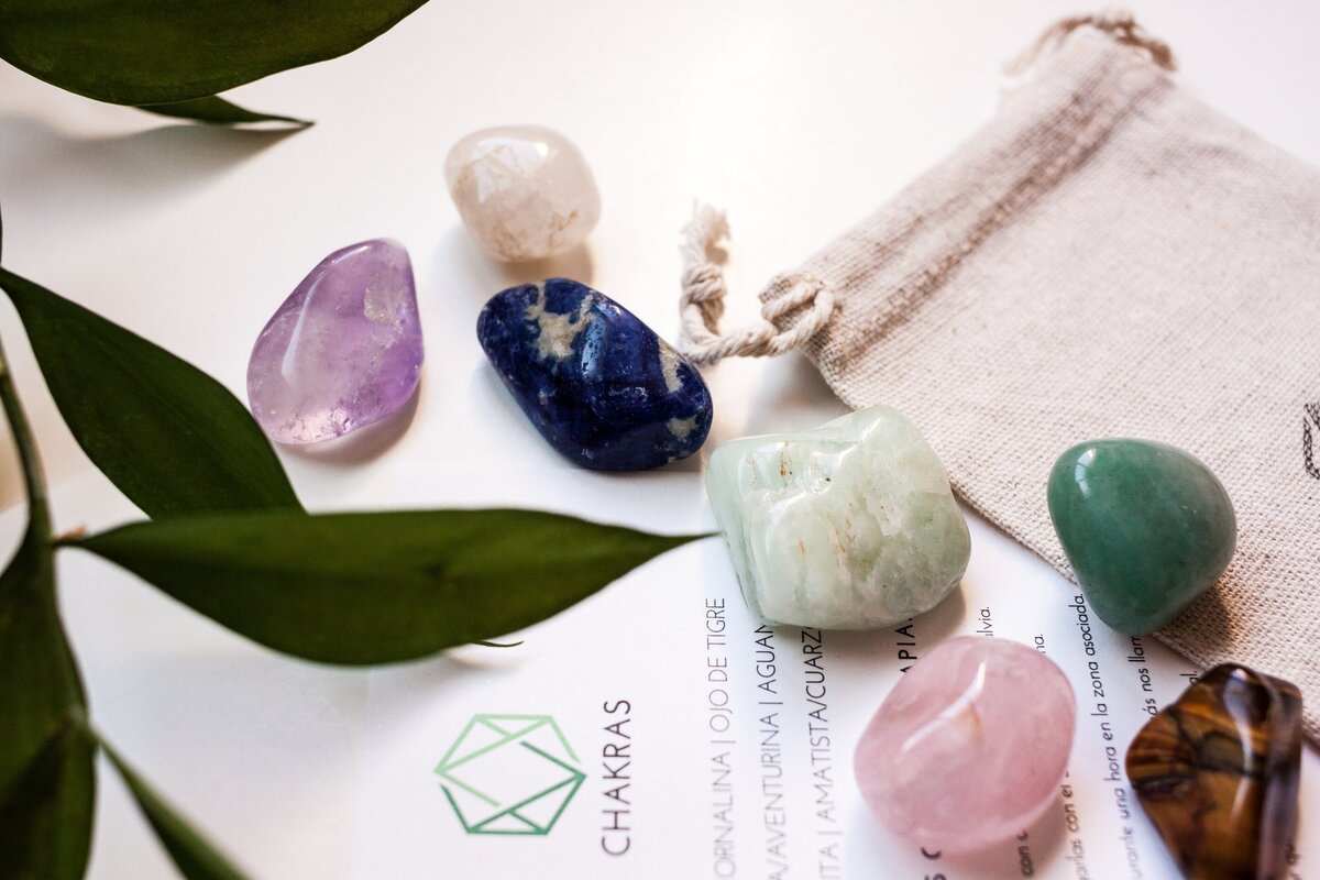 Attract energy, love, wealth and joy with chakras