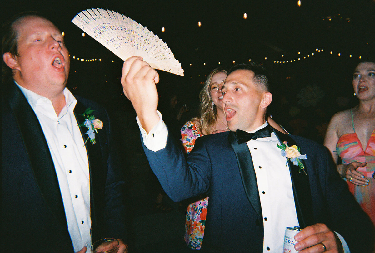 Mission-Hills-Country-Club-Kansas-City-Wedding-34