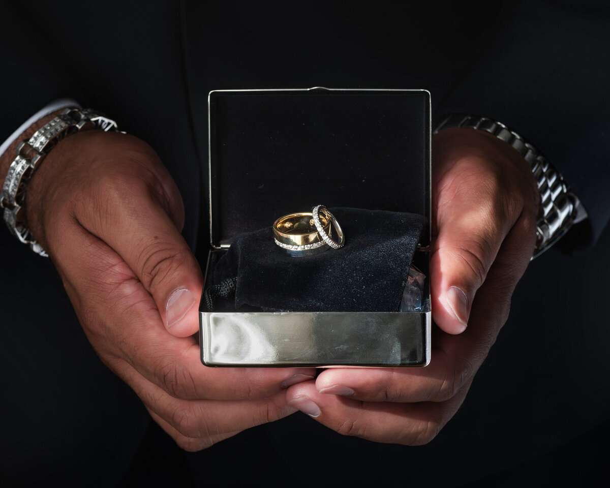Gold-Wedding-Bands-Boston-Massachusetts