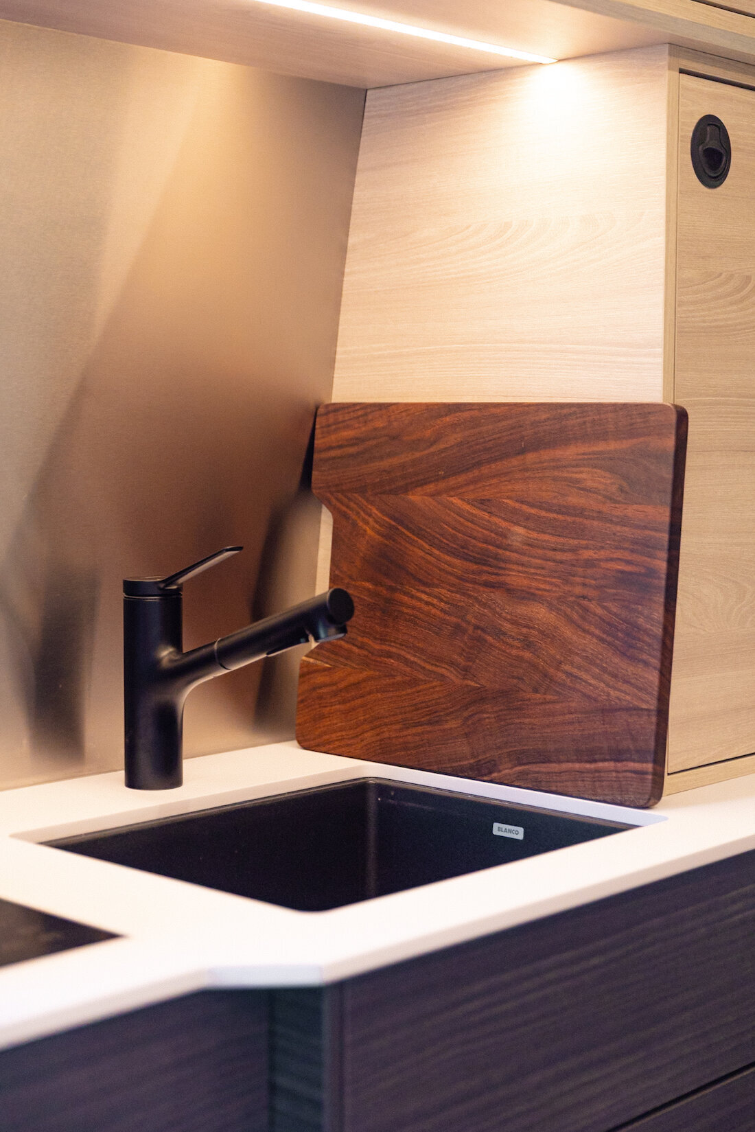 3_PawPrintsPitStops250918_BMV_SlowFastcreative_0760