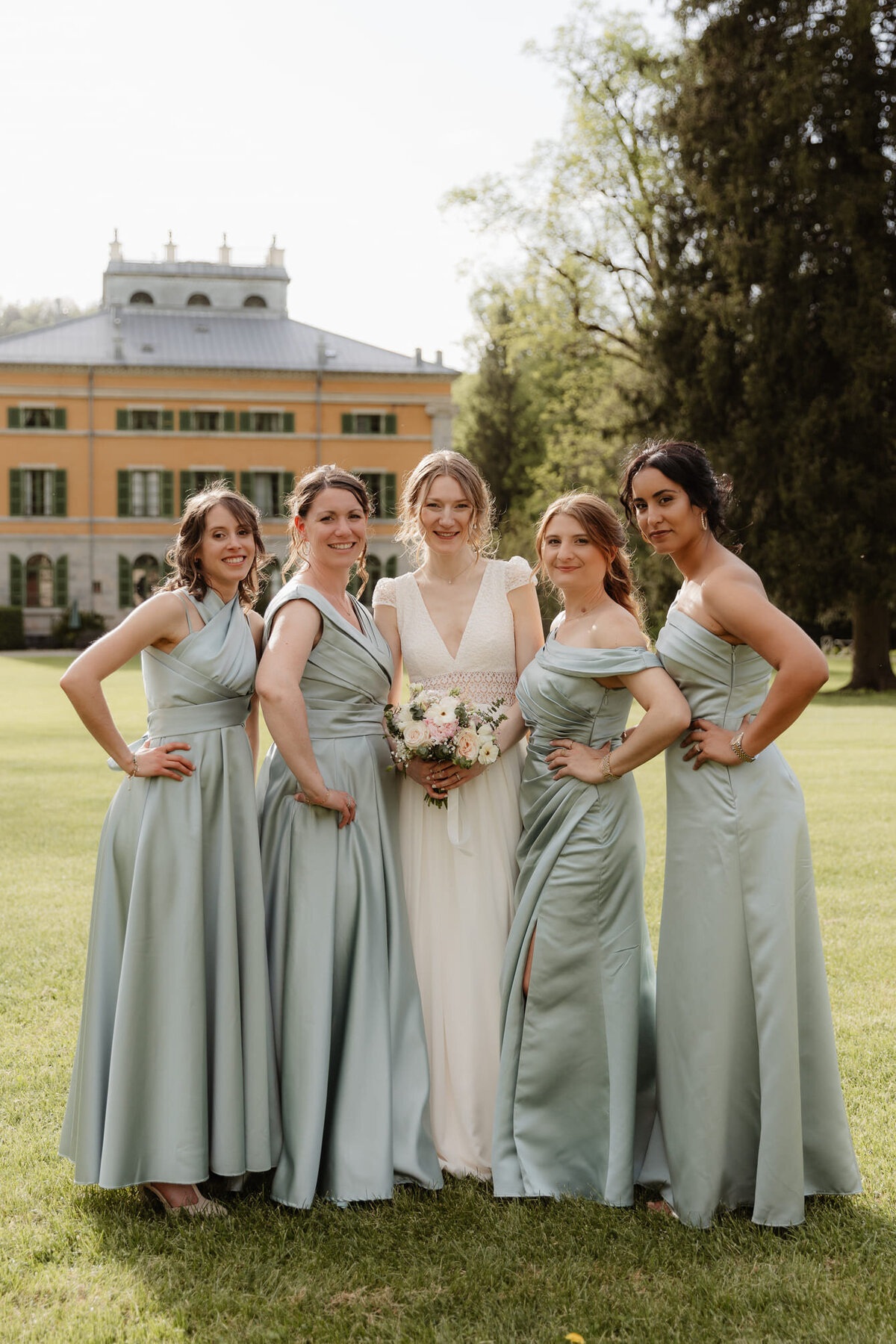 Elodie-et-Ludvik-cocktail-mariage-seance-parc-chateau2