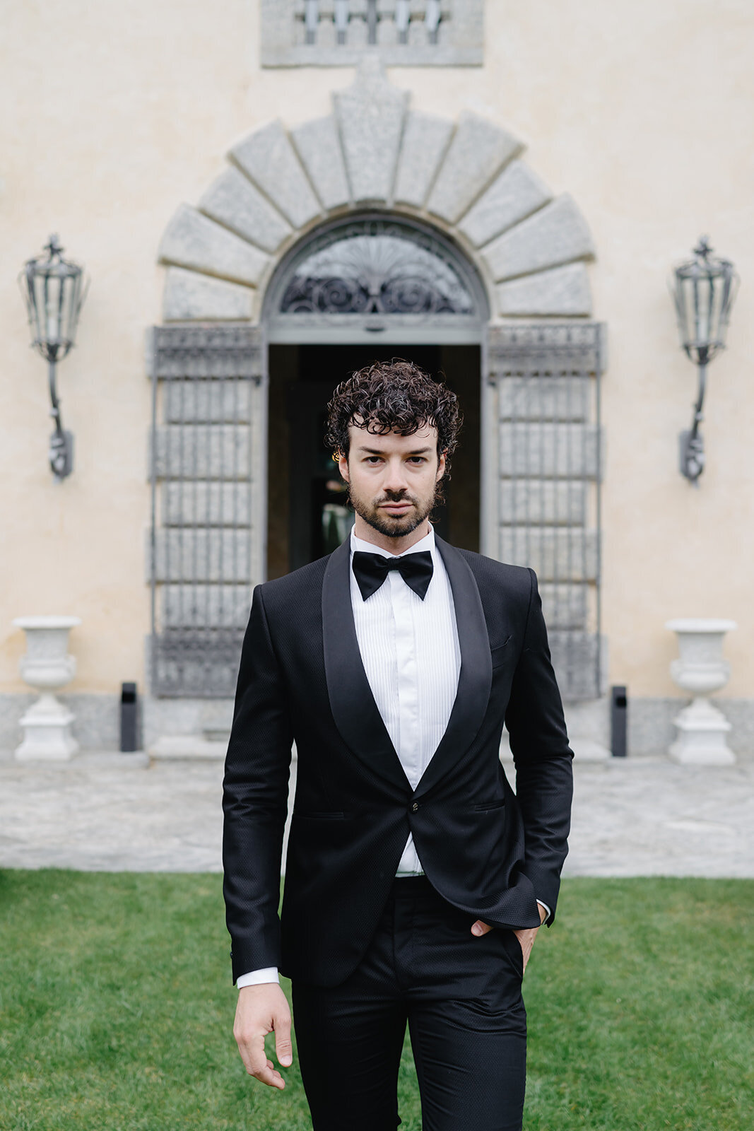 MorganeBallPhotography-StyledShoot-SparklingMoments-VilllaBalbiano-03-groom-67-2830