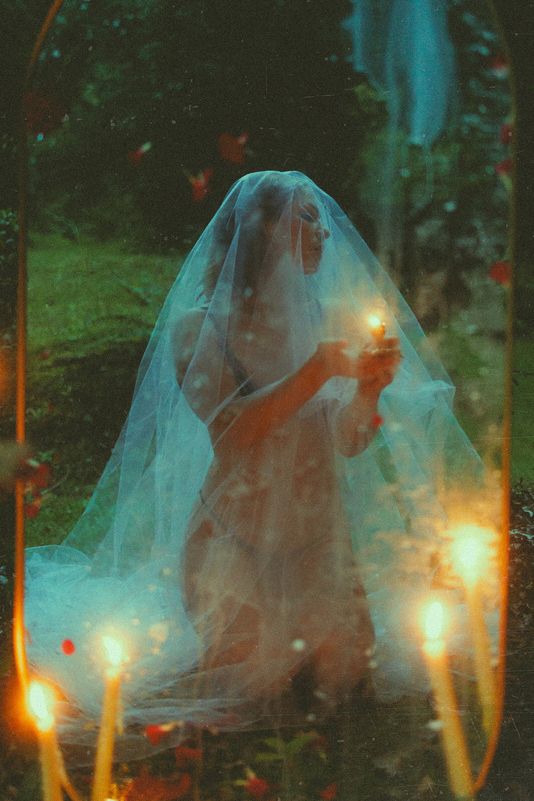 halloween-eerie-haunting-cinematic-portrait