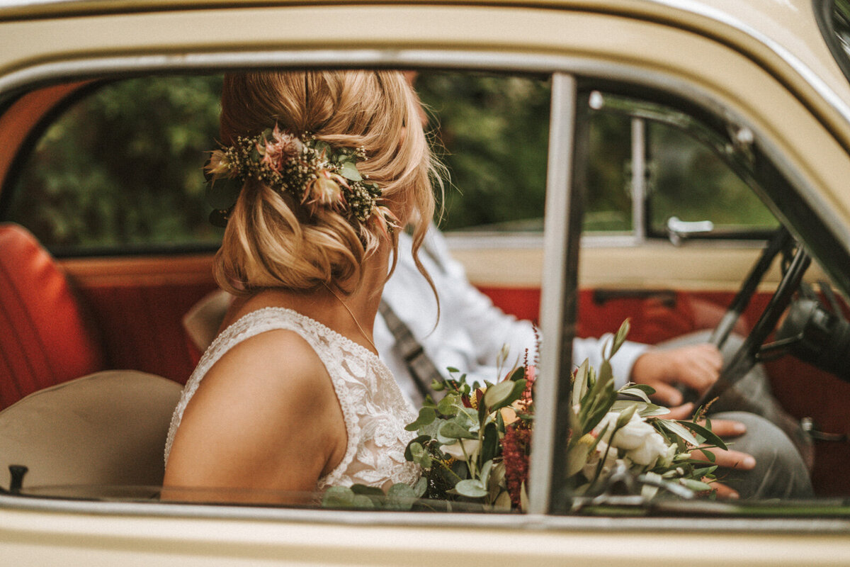 Fotograf-Hochzeit-Freiburg-Brautpaarbilder-Ideen-authentisch-heiraten-in-Freiburg-Hochzeitsfotografie-26