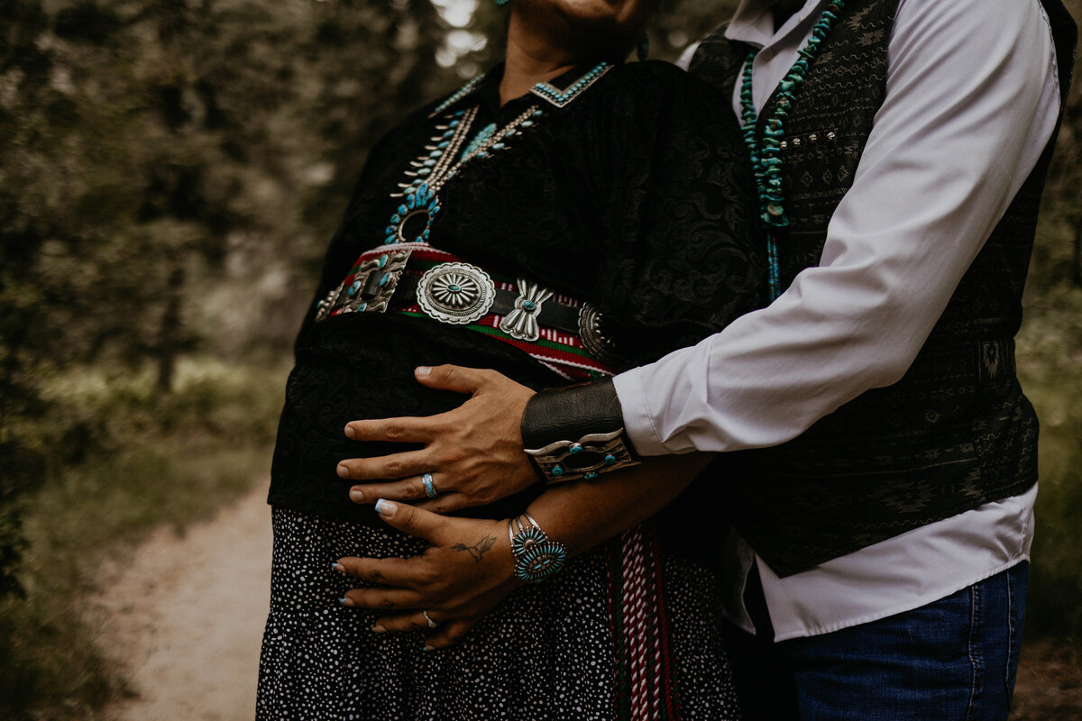 jemez-springs-new-mexico-maternity-photo-shoot-19
