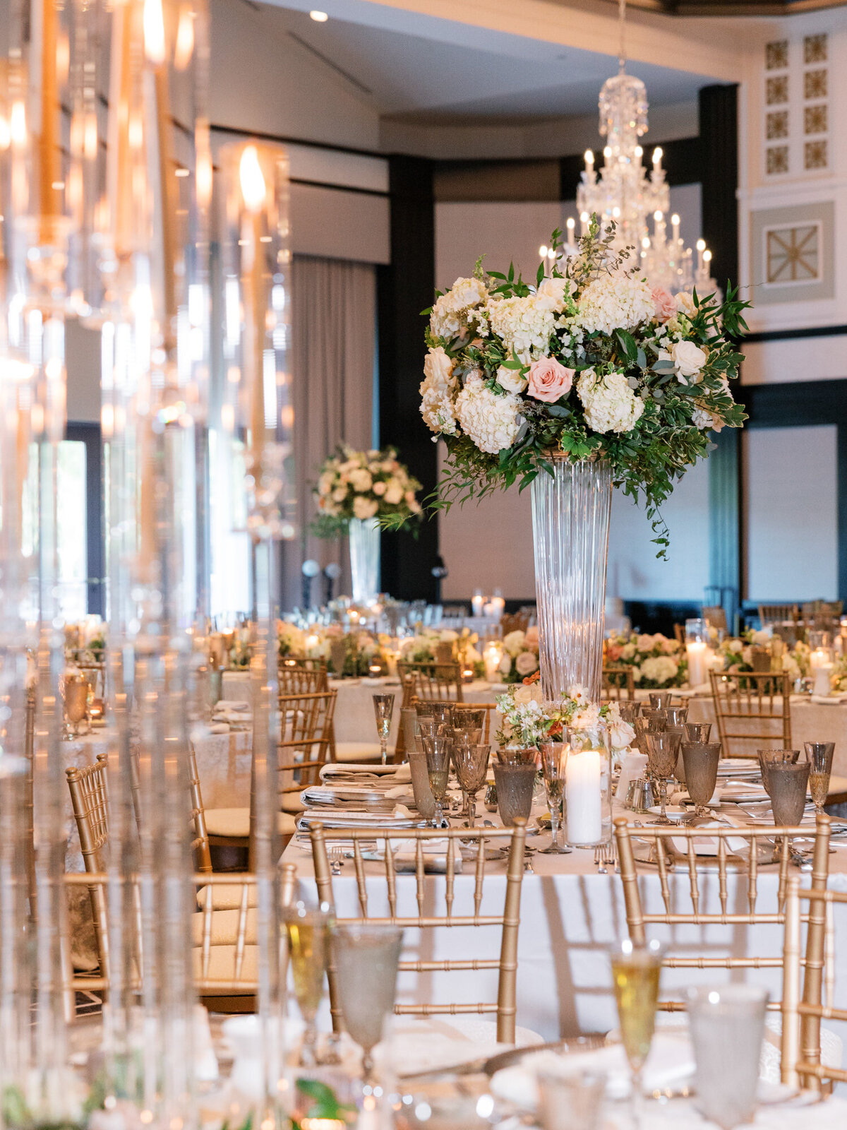 anne-troxel-photography-luxury-pittsburgh-wedding-nemacolin-woodlands-lgbtq-light-and-airy-110