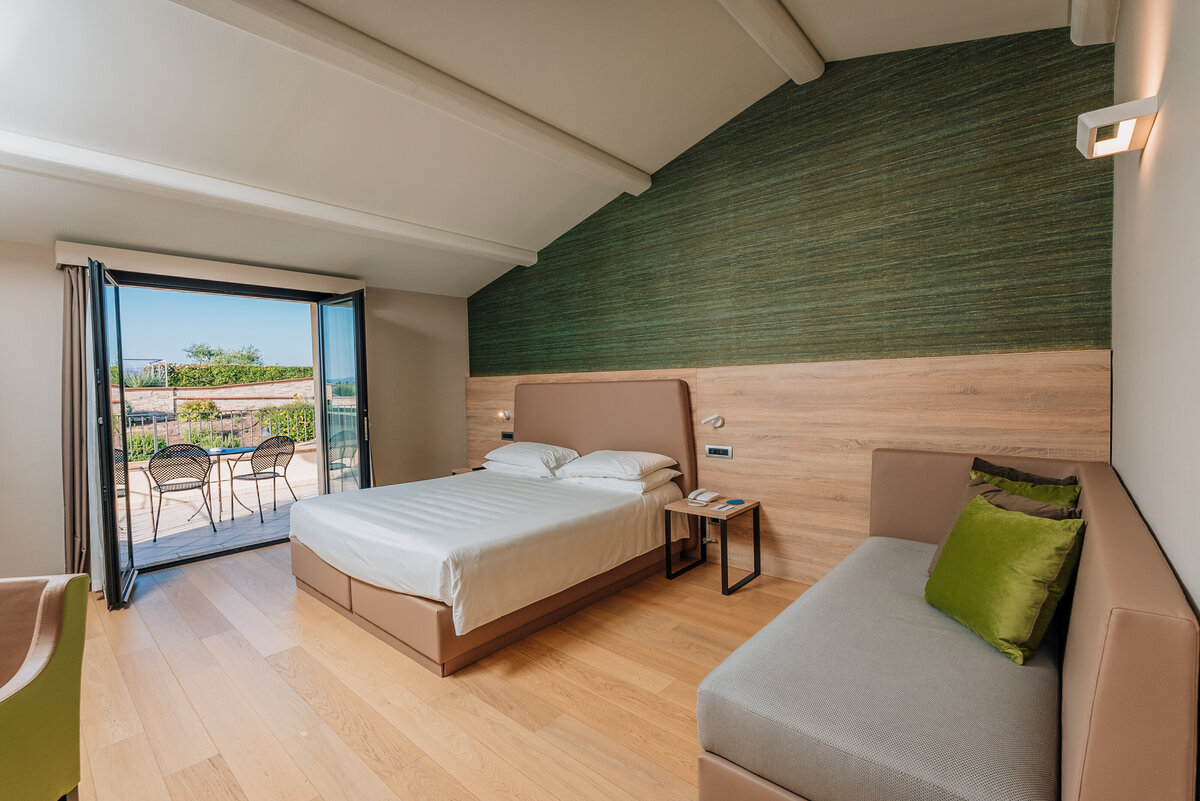 Waterstone - Borgobrufa Spa Resort - Brufa di Torgiano - Luxury Boutique Hotel - terrace room4