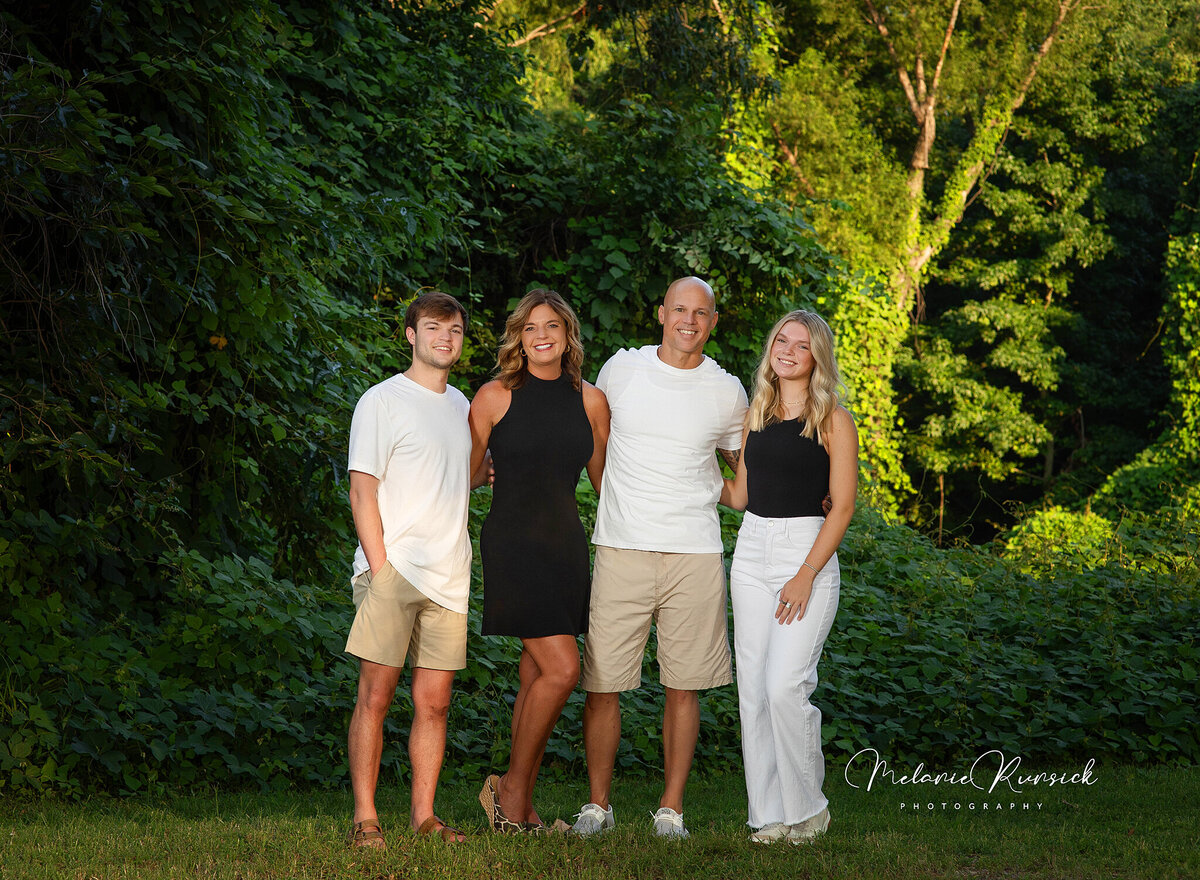 Jonesboro Family Photographer Melanie Runsick Photography