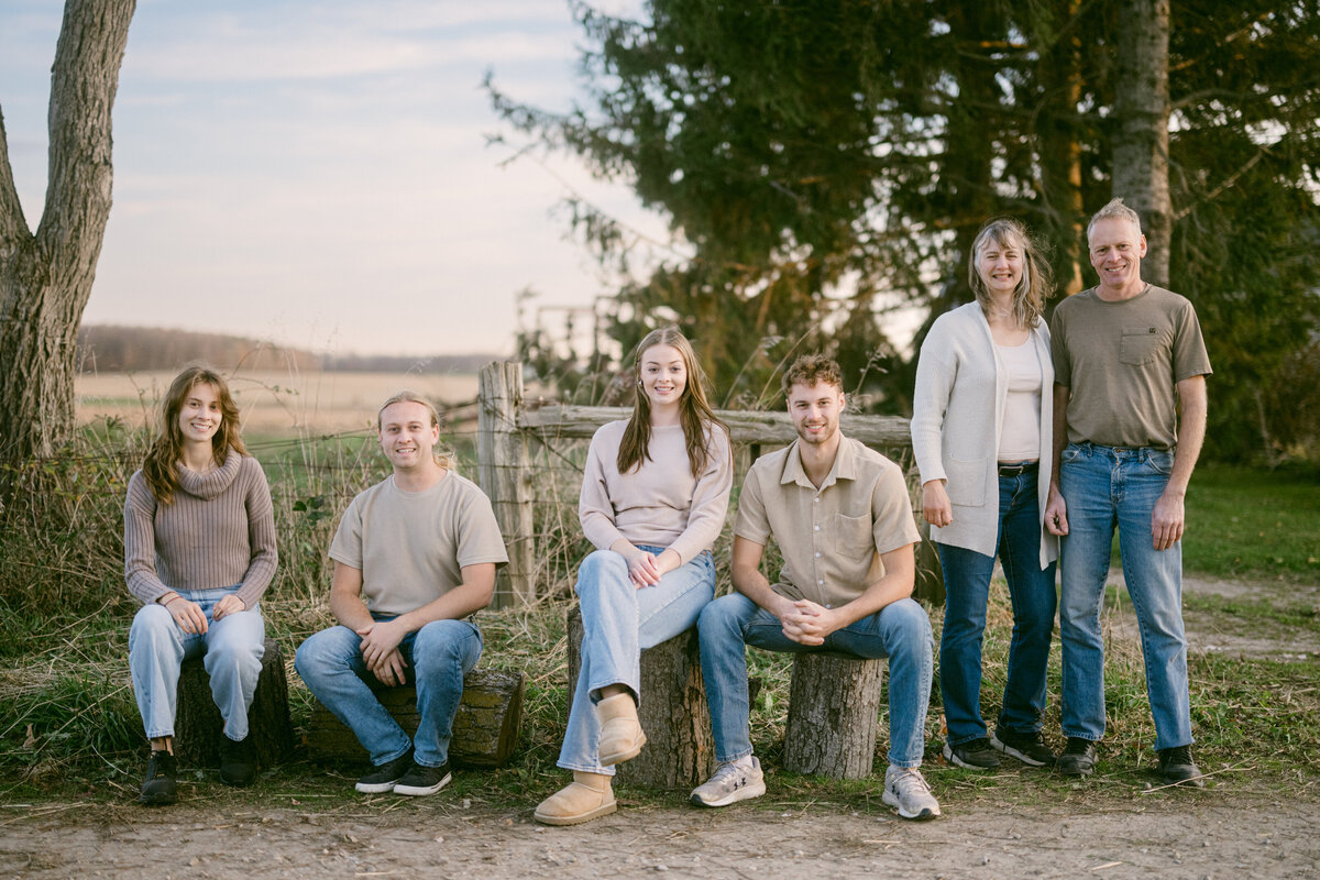 Family_photography_at_the_farm_Ingersoll55