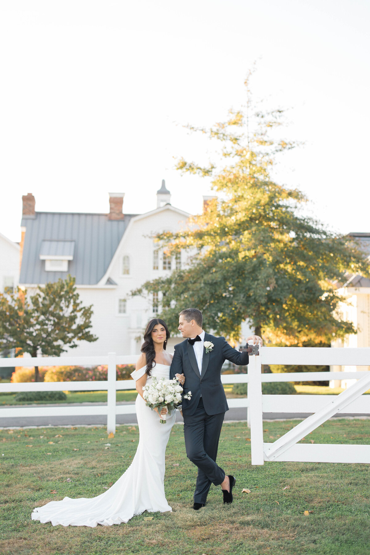 The-Ryland-Inn-Fall-Wedding-Molly-Sue-Photography40