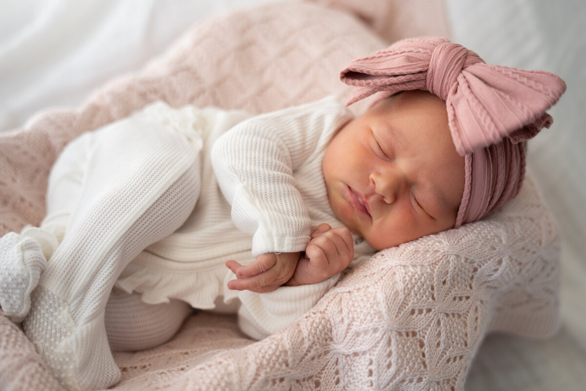 Malenke Family and Newborn Gallery 2025 November-18