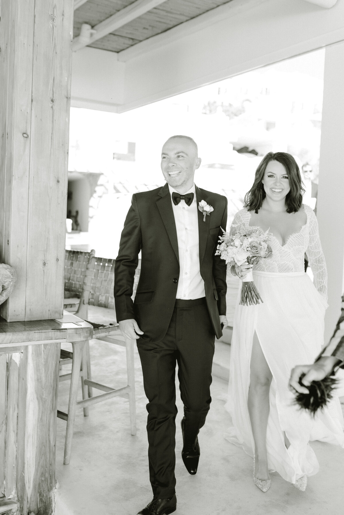 Destination-Wedding-Photographer-Mykonos-JCP_3344