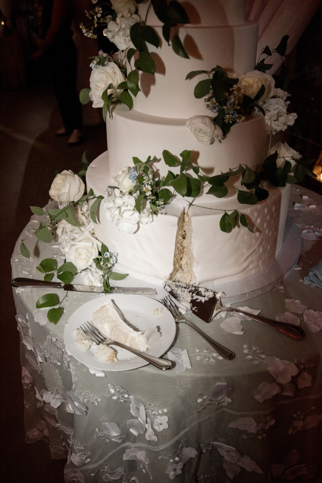 Immersive and Luxury Private Estate and Tented Wedding with Blue, Green and White Color Palette-61
