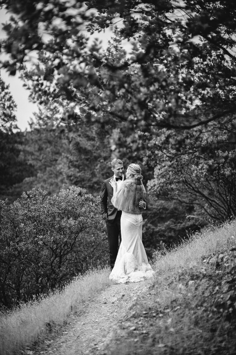 Napa-valley-wedding-calistoga-rustic-wedding-INBAL-DROR-the-dejaureguis-photographers-erin-and-courtney-0081