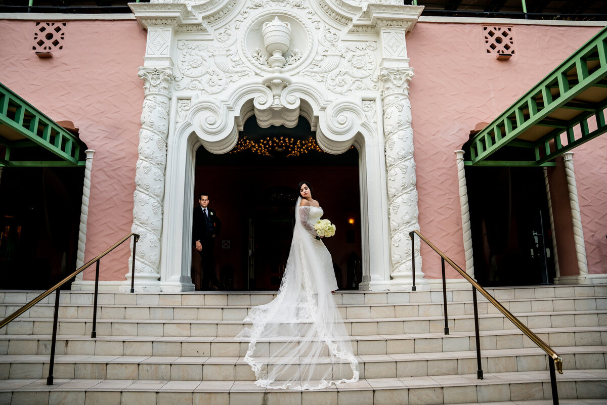 maddness-photography-the-vinoy-elope-in-st-pete-chantilly-chic-celebrations-9