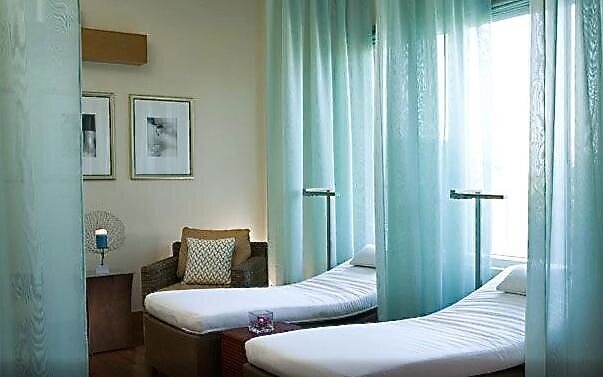 Singer Island Spa