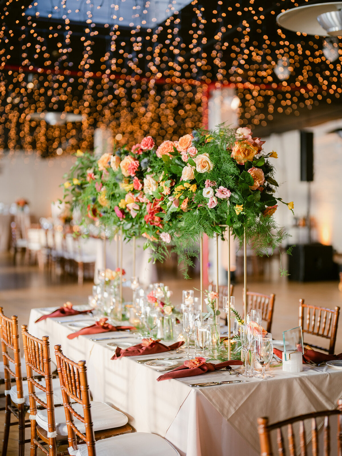 libertywarehouse-newyorkwedding-weddingwithaview-felixfeyginphotography-038