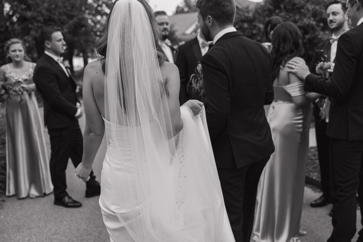 Black and white candid Indianapolis wedding photographer