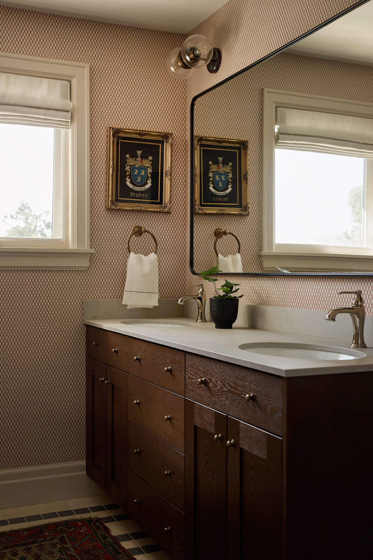 charming-half-bath-brass-fixtures-wallpaper-wilmington-interior-designer