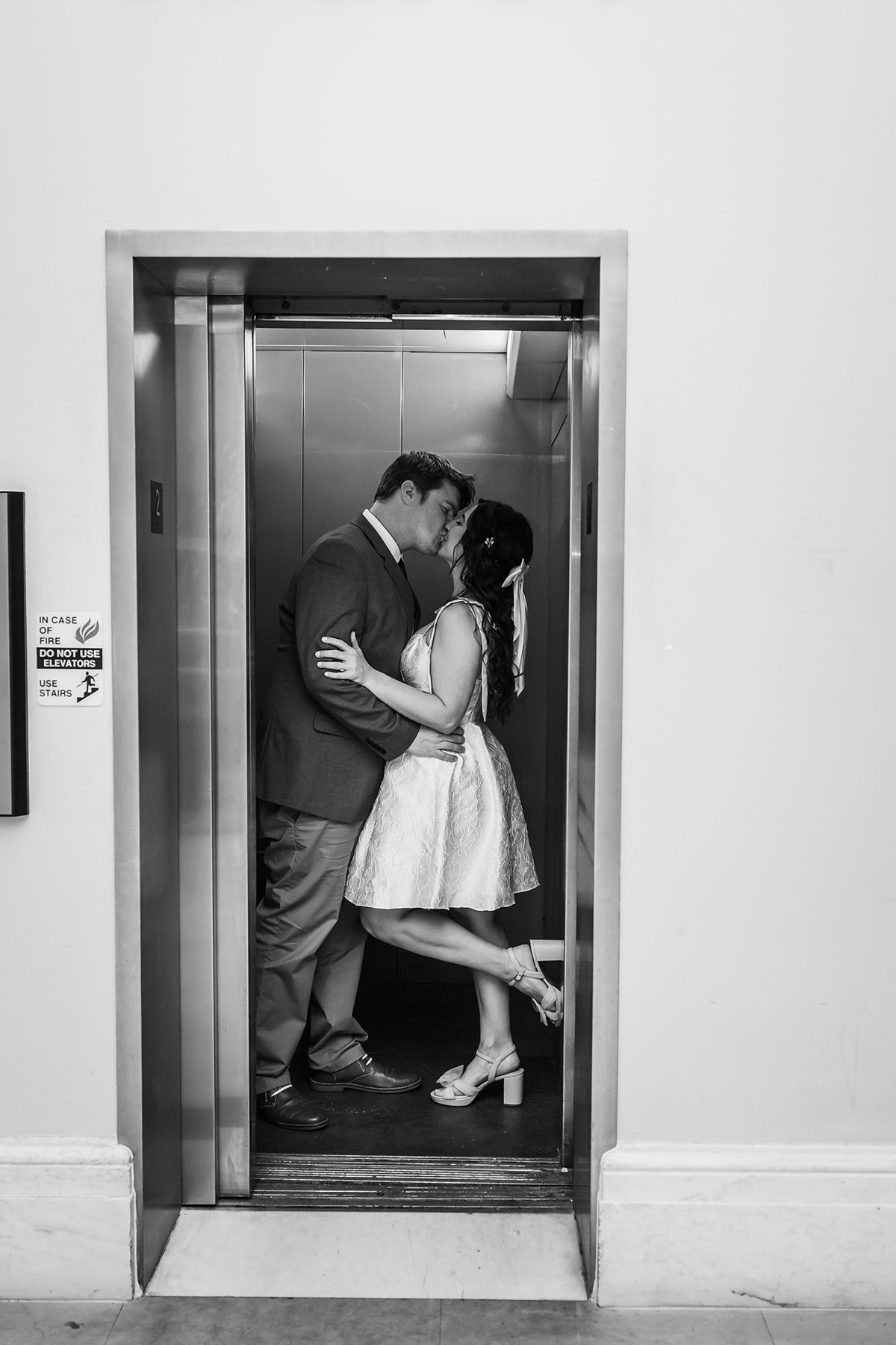 Louisville, KY wedding photographer