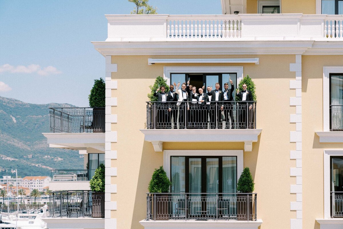 W2-Wedding-Photo-Doyinsola-and-Michael-2022-06-18-2500px-1041
