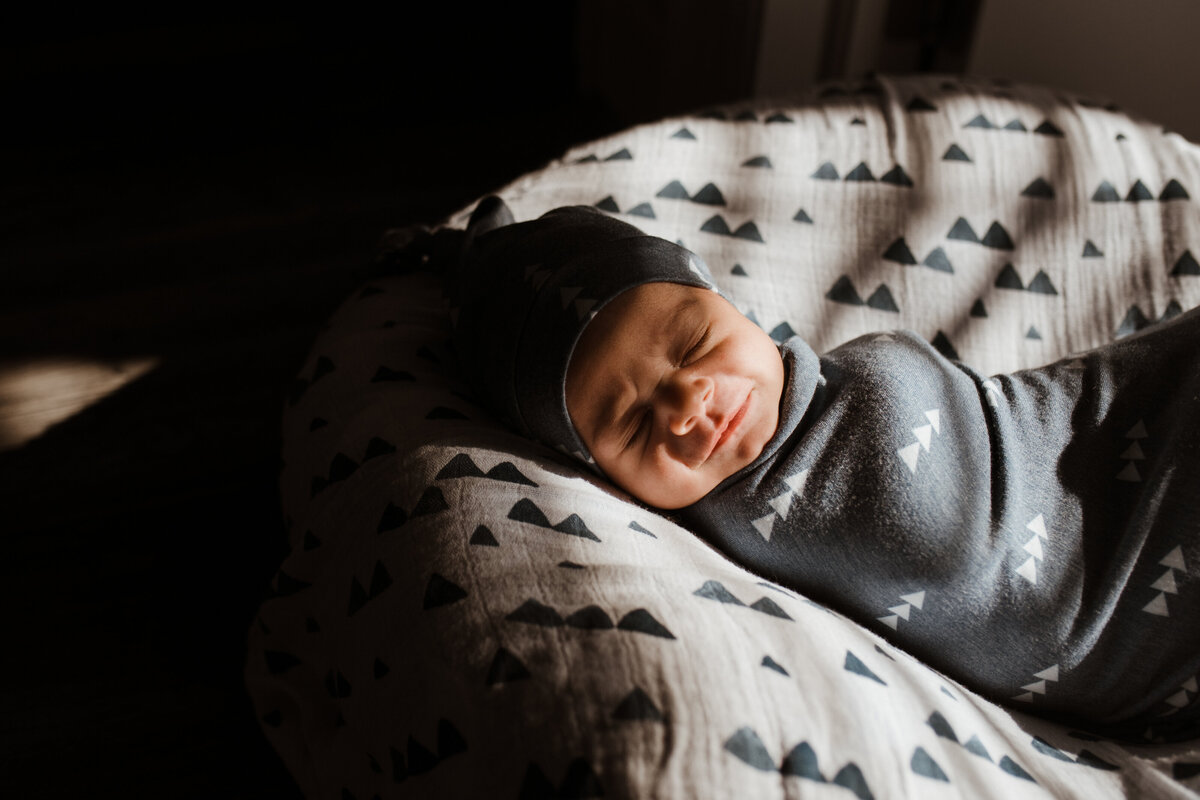 toronto-family-maternity-at-home-new-born-39