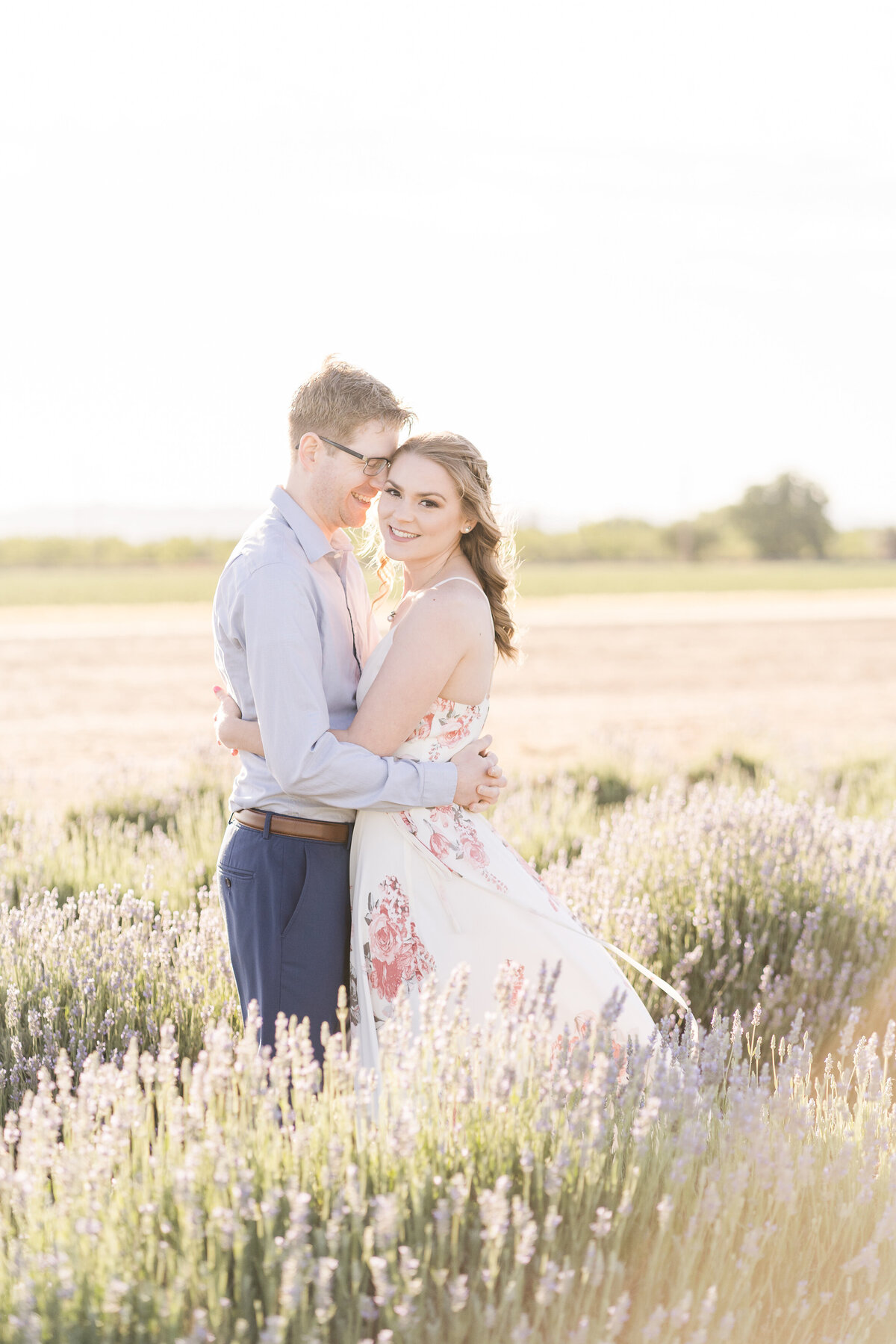 araceli-lavender-farm-engagement-sacramento-wedding-photographers-013