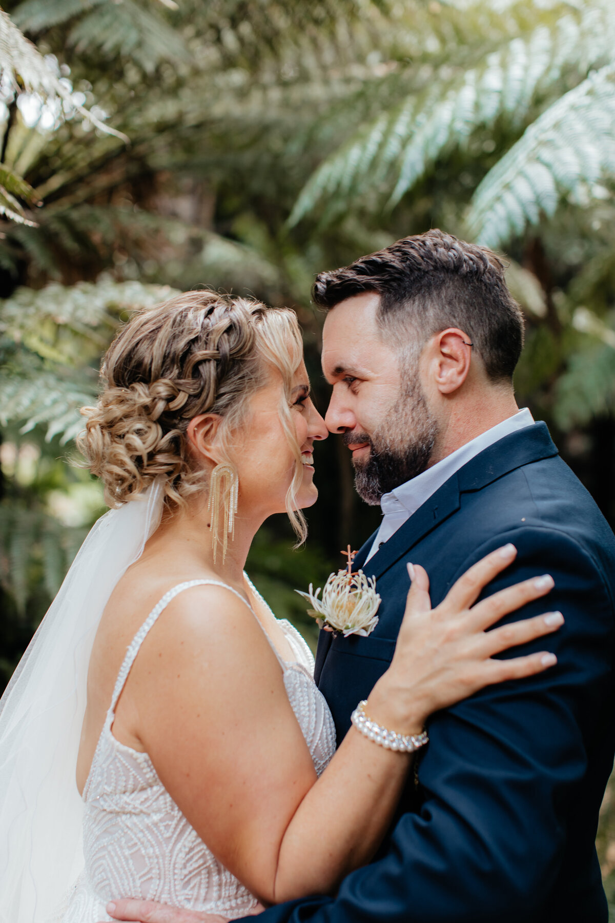 CEREMONY-COUPLE-552
