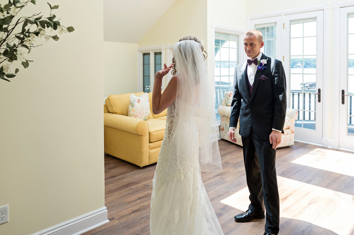 Detroit-Wedding-Photographer-The-Landing-184