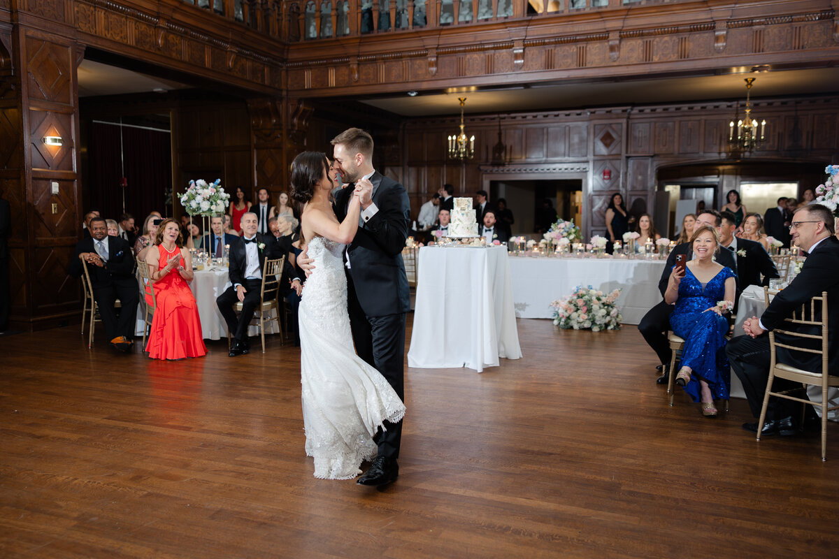 luxury hotel kansas city wedding -75