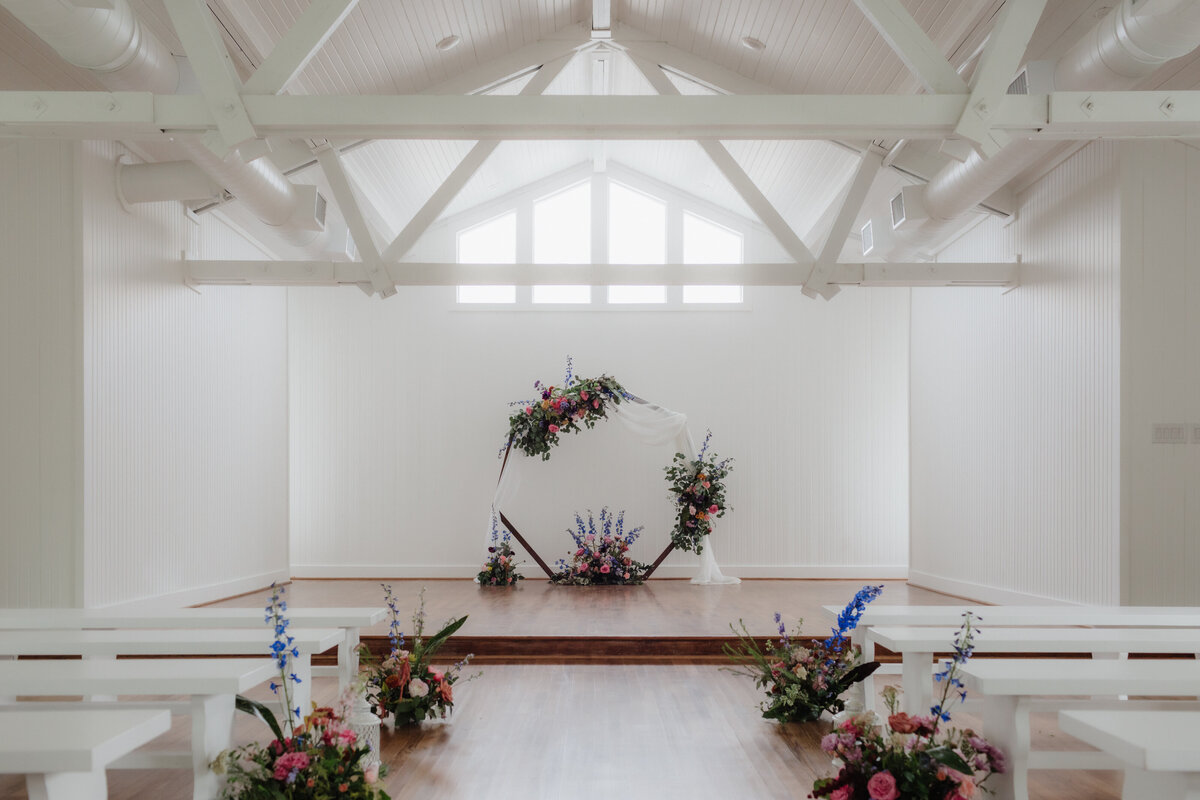 2023_His&Hers_WeddingVenue-18