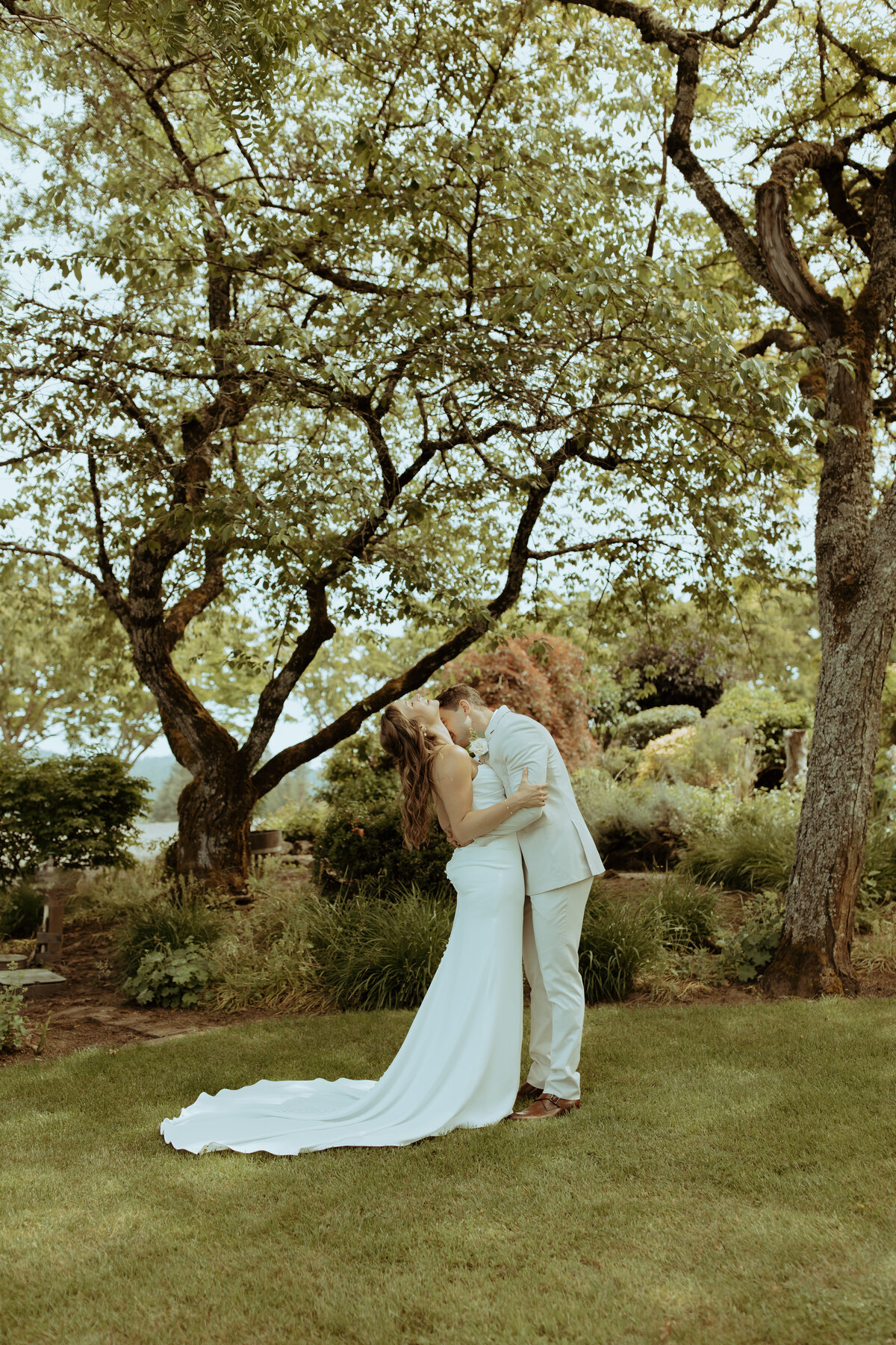 AbbeyRoadFarmWedding