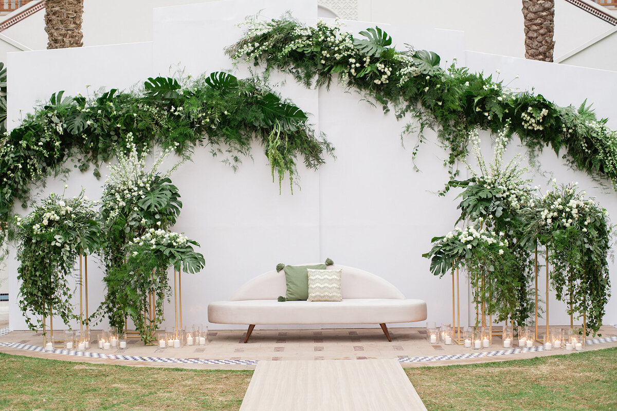 rock-your-event-wedding-styling-planner-designer-dubai-UAE-romantic-tropical-wedding-park-hyatt-oasis