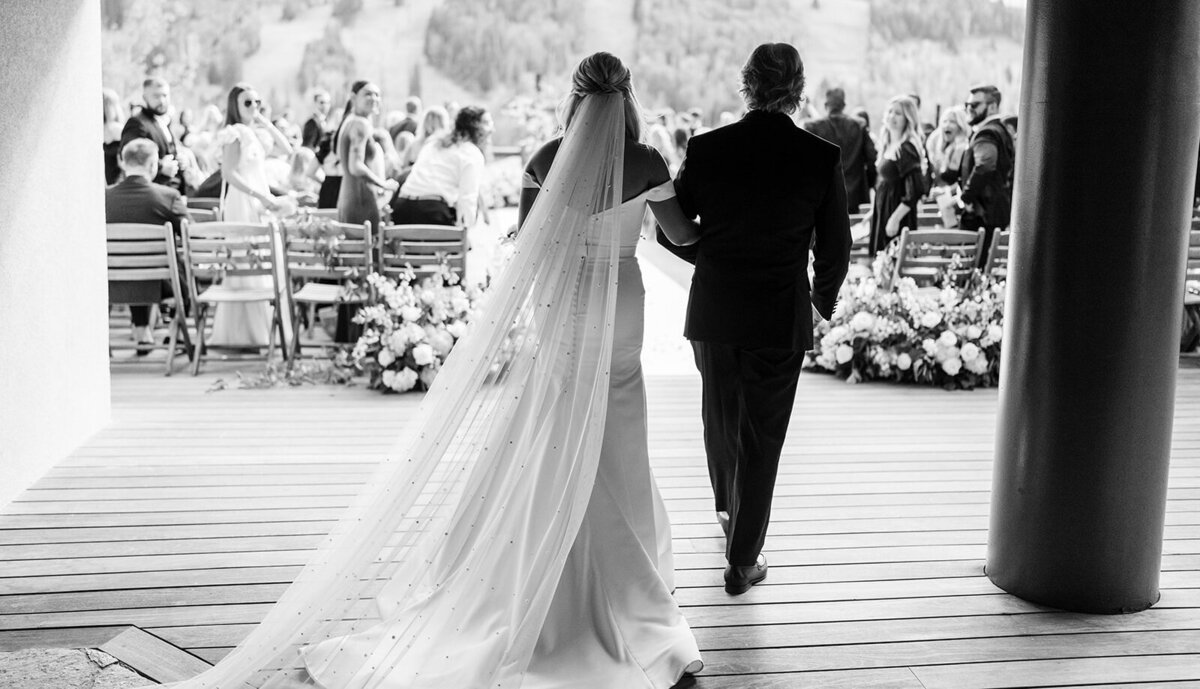 stein-eriksen-lodge-july-summer-park-city-mountain-wedding-pepper-nix-2212-1264bw