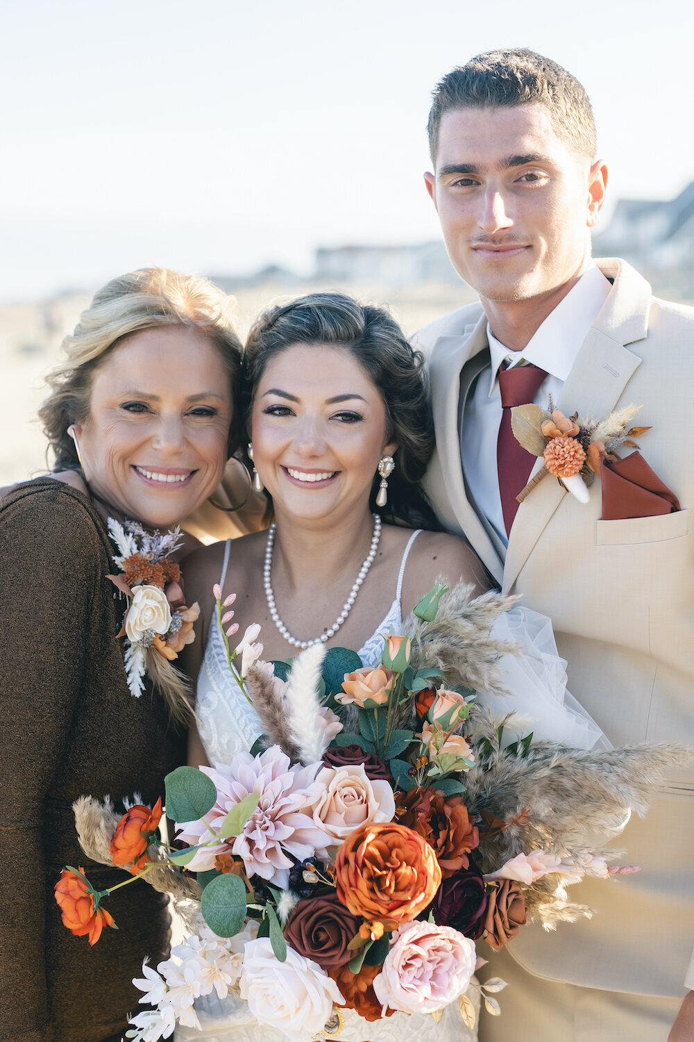 finer-points-coastal-kitty-hawk-pier-wedding00014