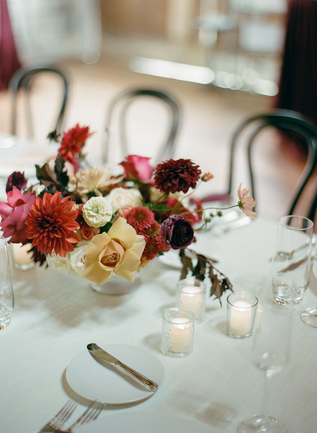 Wander Event Co wedding planner offering full-service planning in the Pacific Northwest.