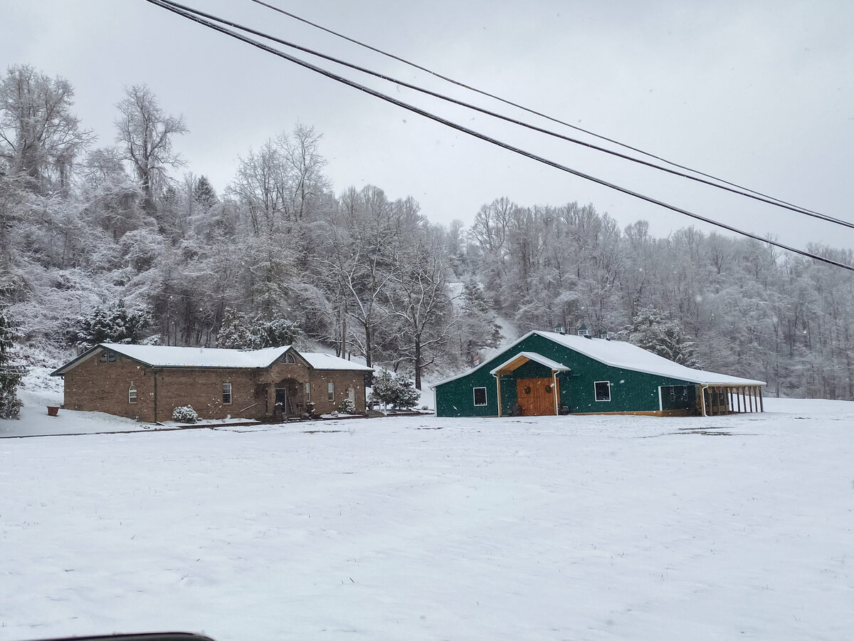 Almost Heaven Barn Weddings & Events