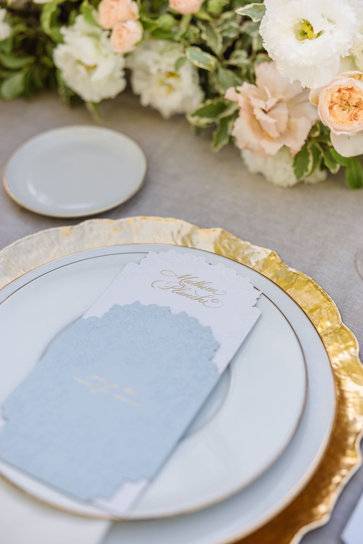 Luxury-bespokee-wedding-menus