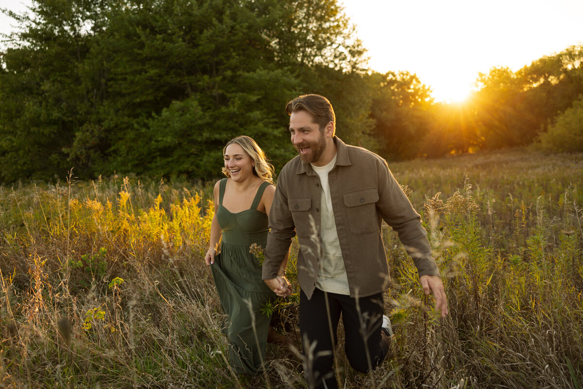 Wisconsin State Park Engagement Photographer Pike Lake South Kettle Moraine Unit Creative Couples Session-283