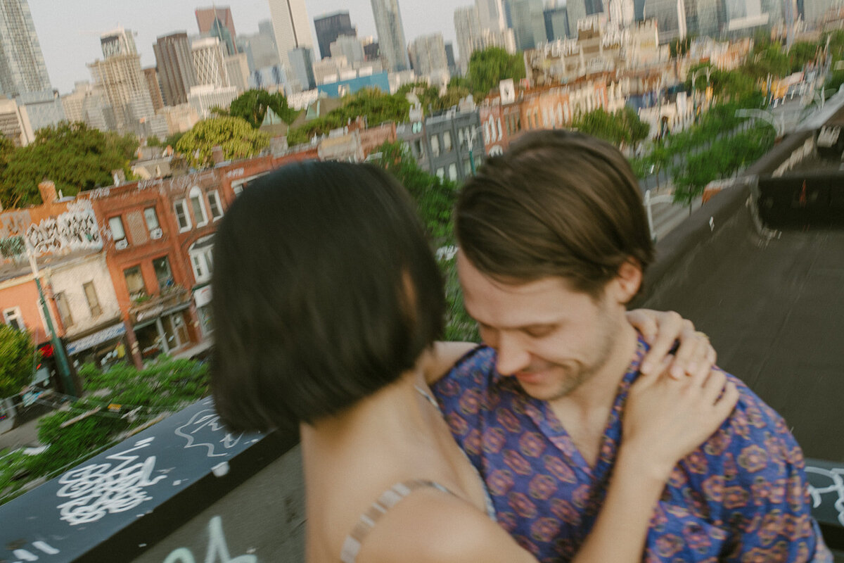 a-toronto-rooftop-engagement-session-downown-romatic-carefree-candid-authentic-2392